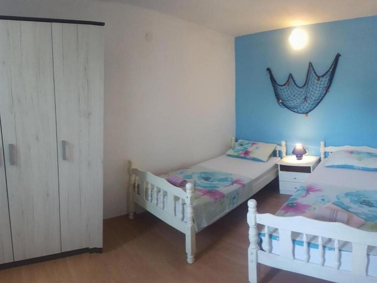 וויס Apartments Katarina מראה חיצוני תמונה