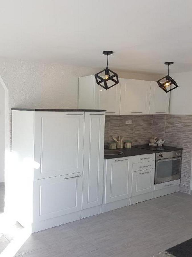 וויס Apartments Katarina מראה חיצוני תמונה