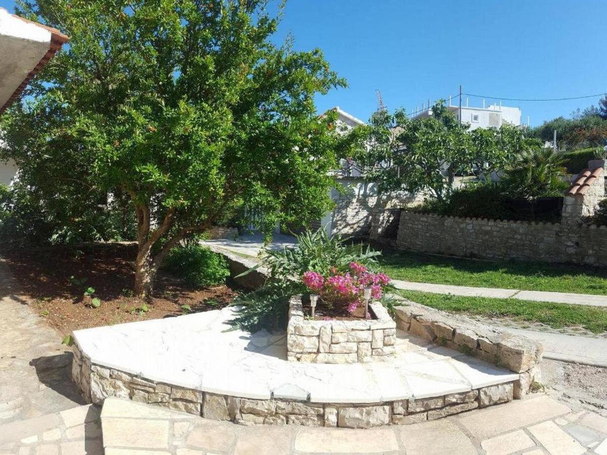 וויס Apartments Katarina מראה חיצוני תמונה